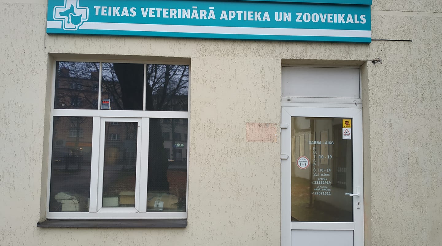 Teikas veterinārās aptiekas ieeja